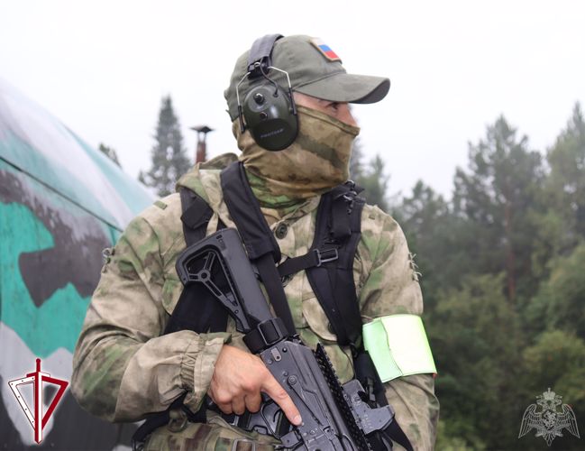 В Республике Алтай при участии СОБР Росгвардии изъято оружие, предположительно использовавшееся для незаконного отстрела животного в национальном парке 