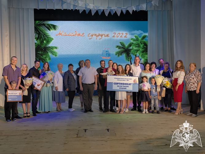 На Алтае семья росгвардейца стала обладателем номинации  «Самая Дружная семья»