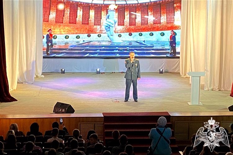 Росгвардейцы отметили юбилей победы в Сталинградской битве