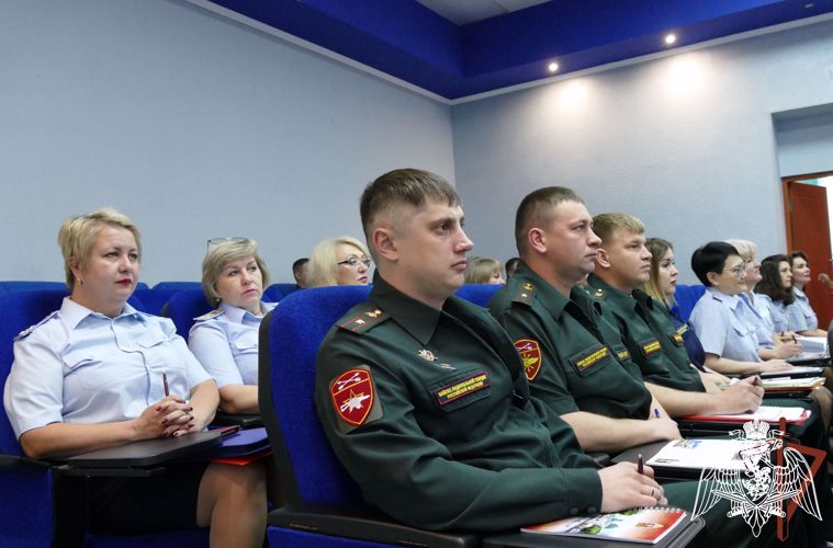 Учебно-методический сбор с руководителями финансово-экономических подразделений Сибирского округа Росгвардии прошел в Омске