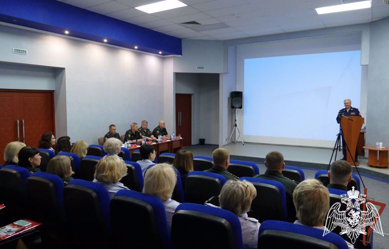Учебно-методический сбор с руководителями финансово-экономических подразделений Сибирского округа Росгвардии прошел в Омске