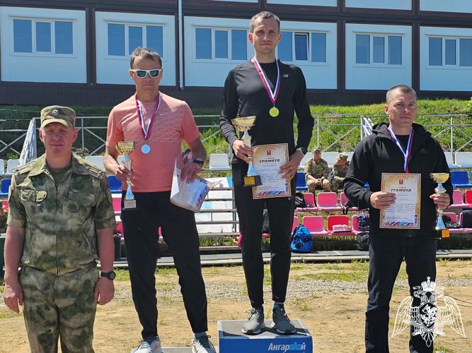 Росгвардеец из Республики Алтай стал бронзовым призером окружного чемпионата по служебному биатлону 