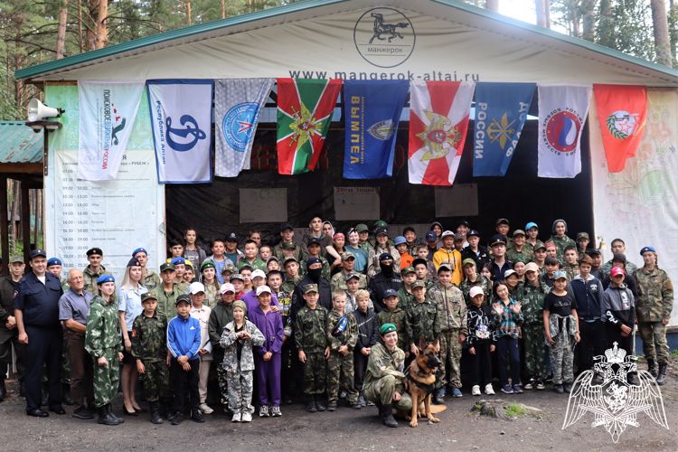 В рамках ведомственной акции «Каникулы с Росгвардией» в Республике Алтай началась «Гвардейская смена»