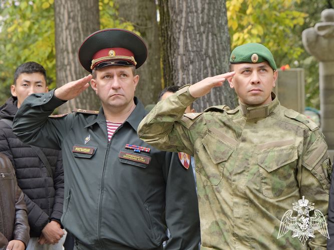 При участии Росгвардии в столице Республики Алтай прошла спортивно-патриотическая акция