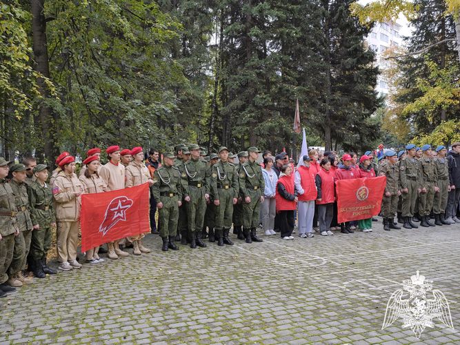 При участии Росгвардии в столице Республики Алтай прошла спортивно-патриотическая акция