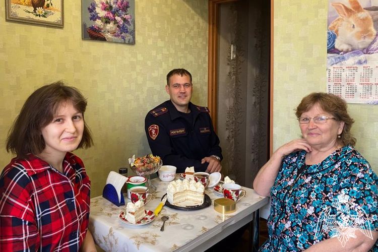 В Республике Алтай отметили день вневедомственной охраны Росгвардии 