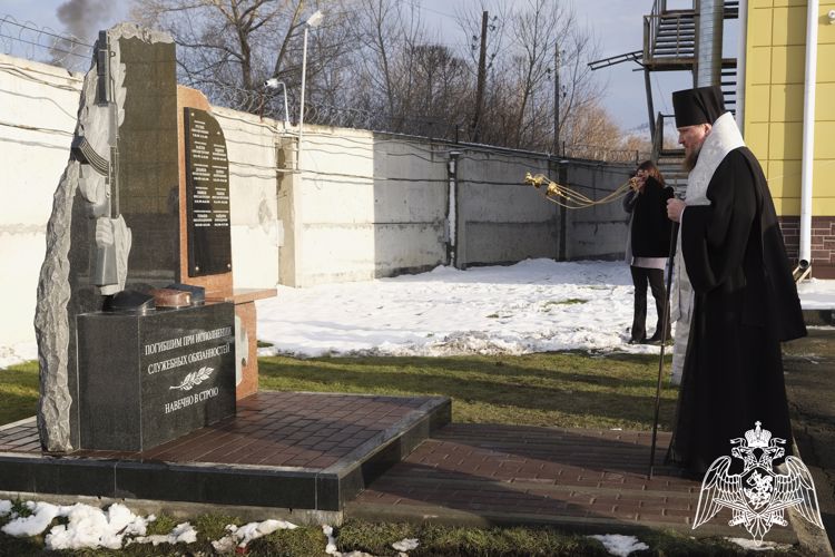 В Республике Алтай открылся мемориал погибшим сотрудникам спецподразделений Росгвардии