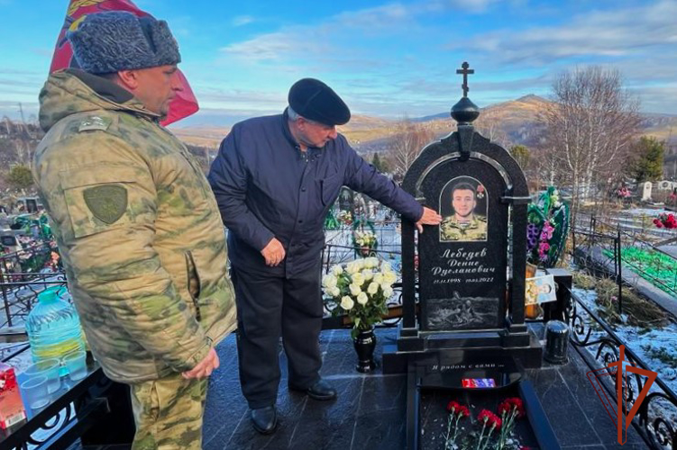 В Республике Алтай увековечена память погибшего росгвардейца
