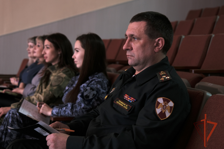 В Управлении Росгвардии по Республике Алтай подведены итоги регионального этапа смотра-конкурса «Солдаты антитеррора»