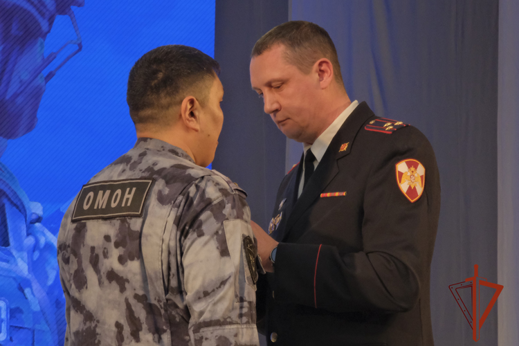 В Горно-Алтайске состоялось празднование 30-летия со дня образования ОМОН «Шонкор»