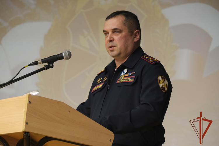 В Республике Алтай отметили юбилей подразделений лицензионно-разрешительной работы и государственного контроля Росгвардии