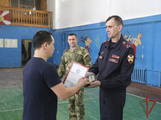 В Республике Алтай прошел турнир Росгвардии по мини-футболу, посвященный Дню защитника Отечества