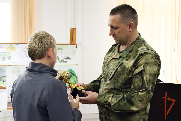 На базе Управления Росгвардии по Республике Алтай состоялось подведение итогов регионального этапа игры «Зарница 2.0»