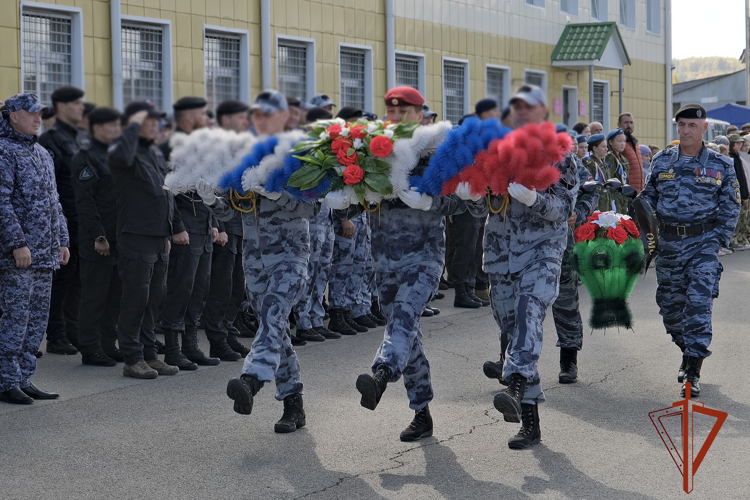В Управлении Росгвардии по Республике Алтай отметили День образования ОМОН