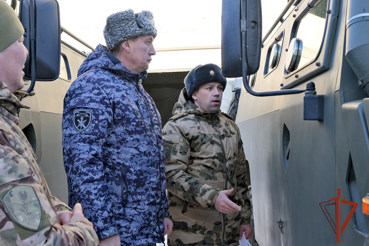 В Управлении Росгвардии по Республике Алтай состоялся смотр готовности военной и специальной техники