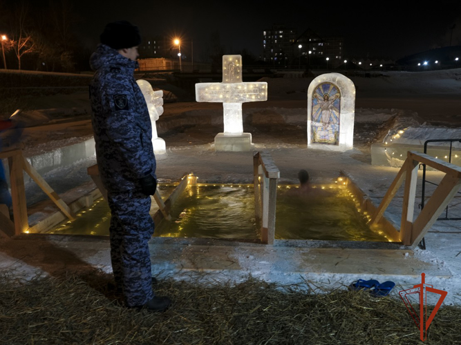 Росгвардия обеспечила безопасность во время празднования Крещения Господня