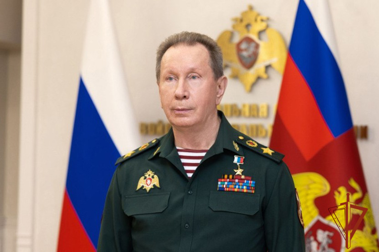С Днем рождения!
