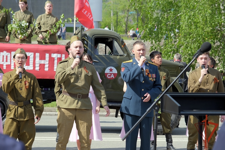 Росгвардейцы отметили годовщину Великой Победы в Республике Алтай