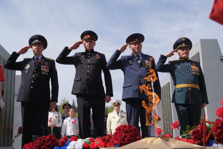 Росгвардейцы отметили годовщину Великой Победы в Республике Алтай
