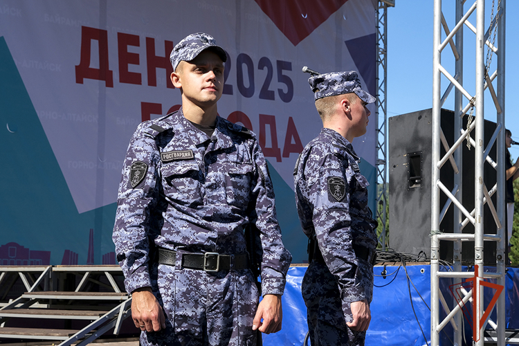 Росгвардия обеспечила безопасность в Горно-Алтайске во время празднования Дня города