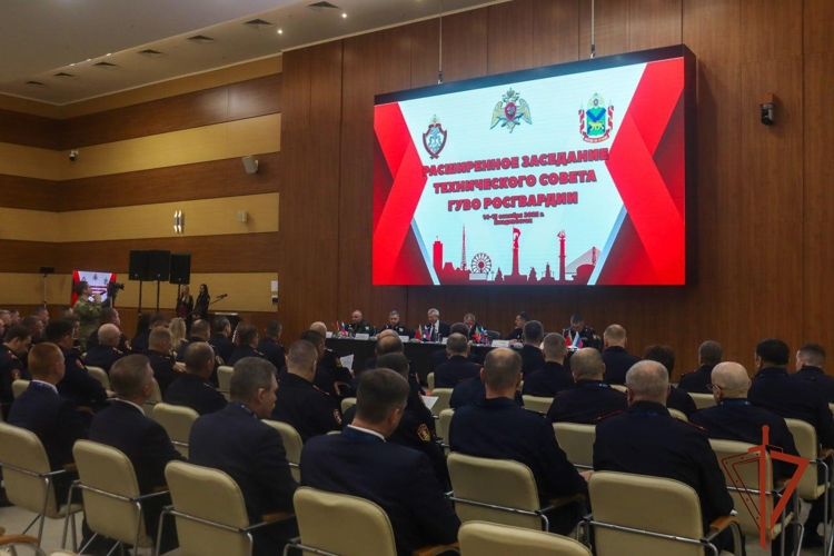Руководитель вневедомственной охраны Республики Алтай принял участие в техническом совете Росгвардии во Владивостоке 