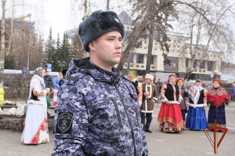 Росгвардия обеспечила безопасность массовых мероприятий в ознаменование Дня народного единства  в Горно-Алтайске