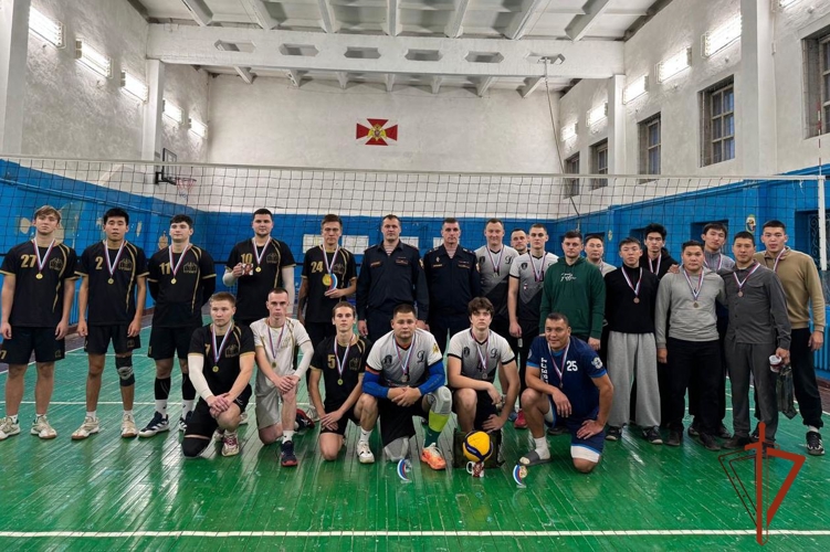 Сотрудники вневедомственной охраны стали призерами  межрегионального турнира по волейболу