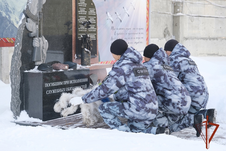 В Управлении Росгвардии по Республике Алтай отметили День образования ОМОН «Шонкор»