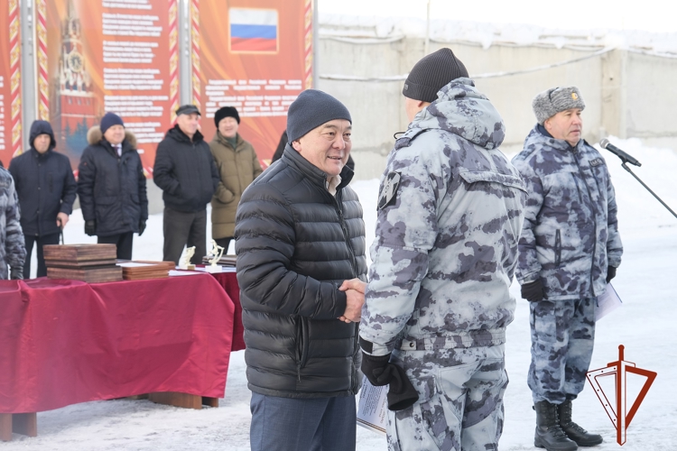 В Управлении Росгвардии по Республике Алтай отметили День образования ОМОН «Шонкор»