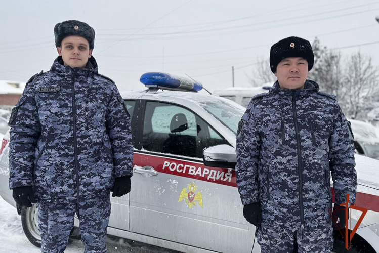 Pосгвардейцы пресекли противоправные действия вооруженного мужчины на охраняемом объекте