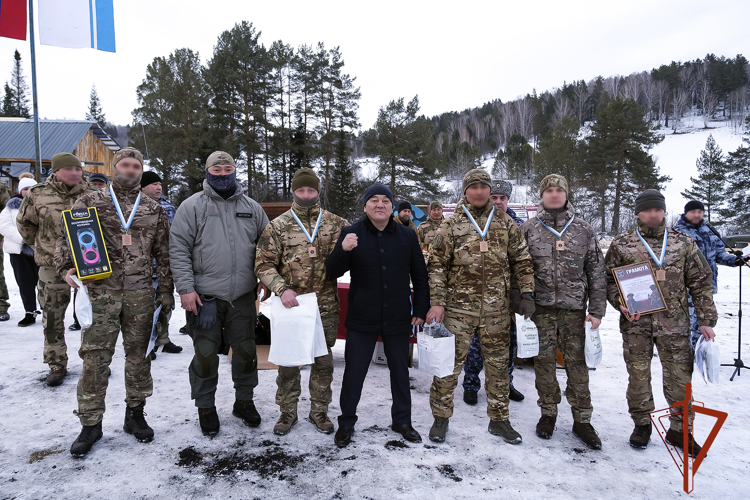 Сотрудники ОМОН "Шонкор" провели турнир по стрельбе, посвященный памяти погибших товарищей 