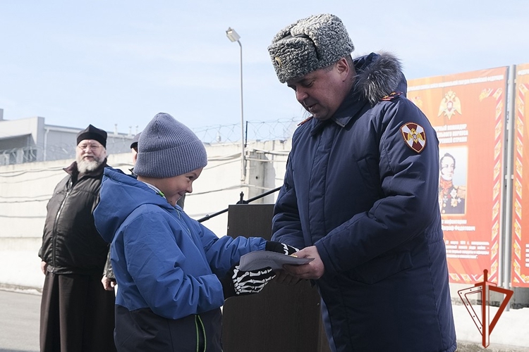 В Управлении Росгвардии по Республике Алтай подведены итоги конкурса детского рисунка «Моя Росгвардия»
