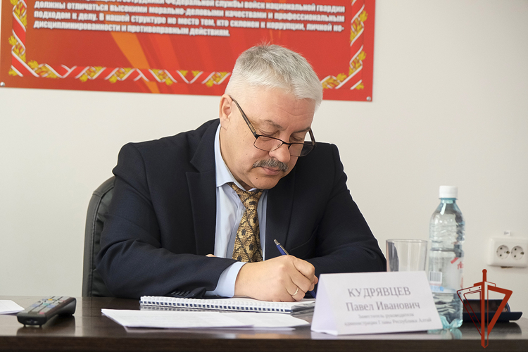 В Управлении Росгвардии по Республике Алтай обсудили вопросы антитеррористической защищенности объектов образования