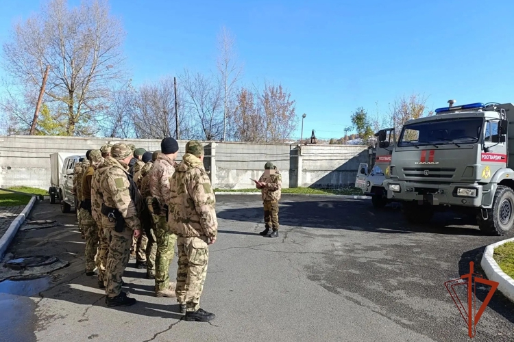 Сотрудники ОМОН «Шонкор» Росгвардии провели полевой выход в Республике Алтай