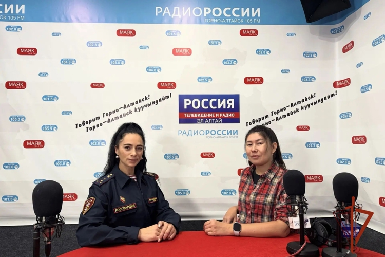 СОТРУДНИК РОСГВАРДИИ ВЫСТУПИЛА В ЭФИРЕ  РЕСПУБЛИКАНСКОГО  РАДИО В ПРЕДВЕРИИ 74-Й ГОДОВЩИНЫ СО ДНЯ ОБРАЗОВАНИЯ СЛУЖБЫ ВНЕВЕДОМСТВЕННОЙ ОХРАНЫ